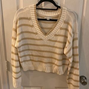 American Eagle Small Striped Sweater